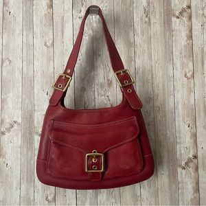 Coach Small Soho Red Leather Flap Purse Gold Buckle G3Q-9340. Used